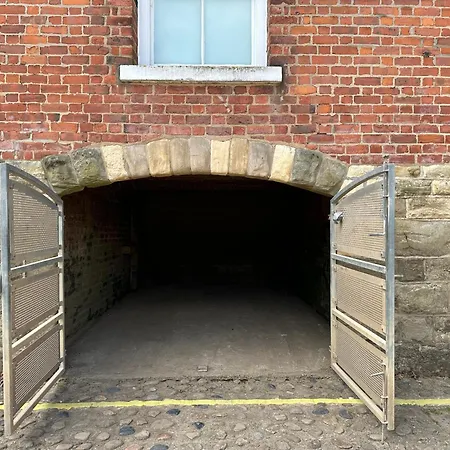 아파트 Loveyork Penthouse Riverside With Free Parking *