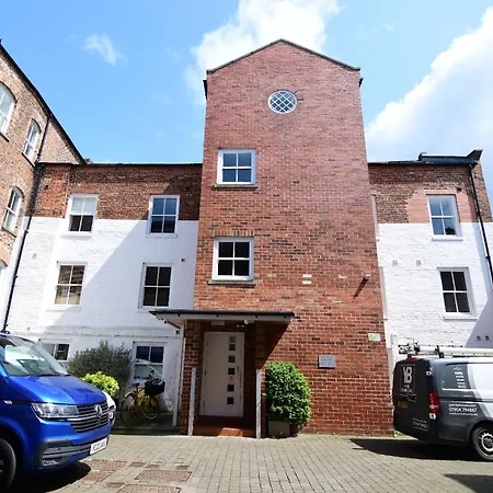 Loveyork Penthouse Riverside With Free Parking *