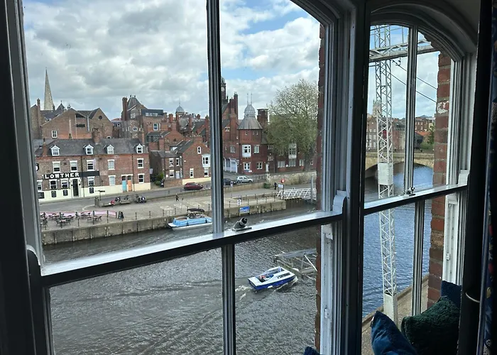 Apartamento Loveyork Penthouse Riverside With Free Parking