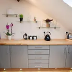 Loveyork Penthouse Riverside With Free Parking * 요크